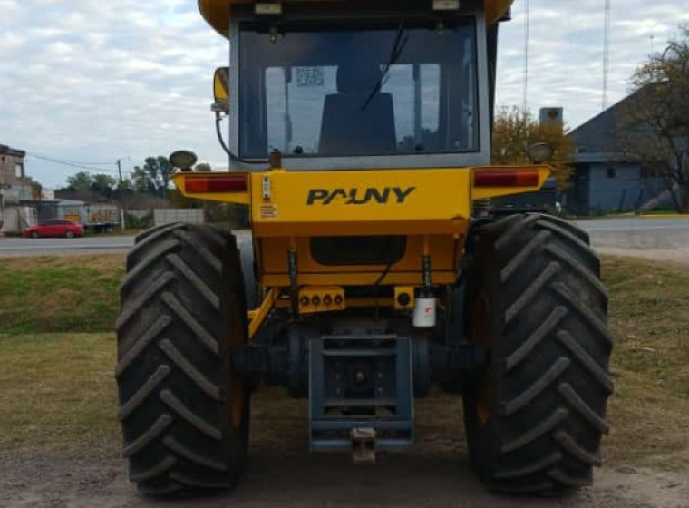 Tractor Pauny 250 A, año 2019