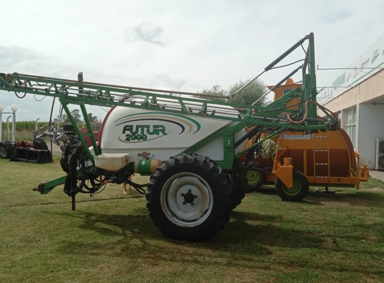 Pulverizadora Metalfor 3000, año 1