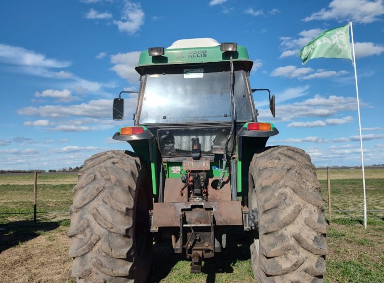 Tractor Agco Allis 6.125, año 2005