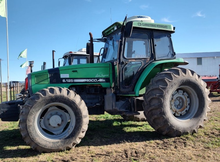 Tractor Agco Allis 6.125, año 2005