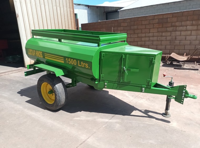 Acoplado Leiva Hnos 1500 lts, año 0