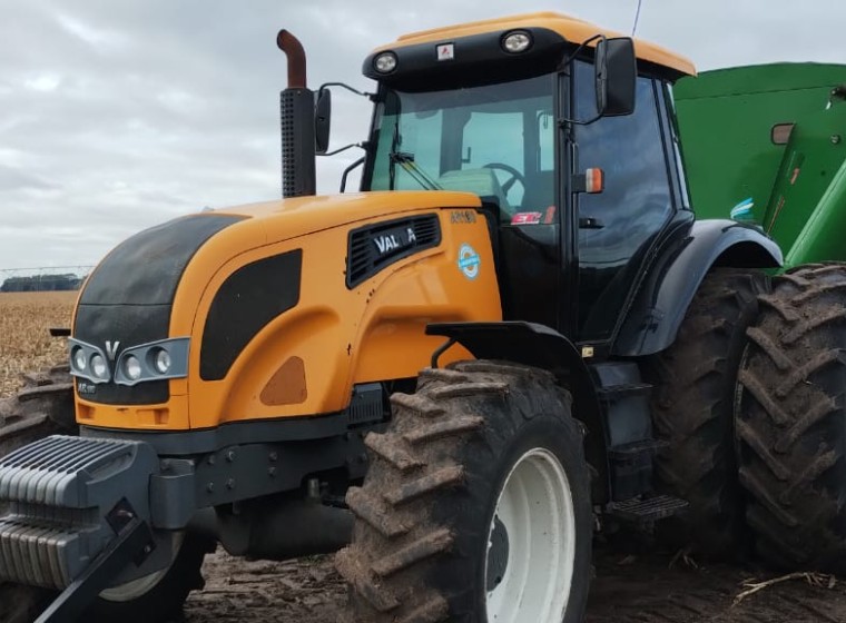 Tractor Valtra AR190, año 2019