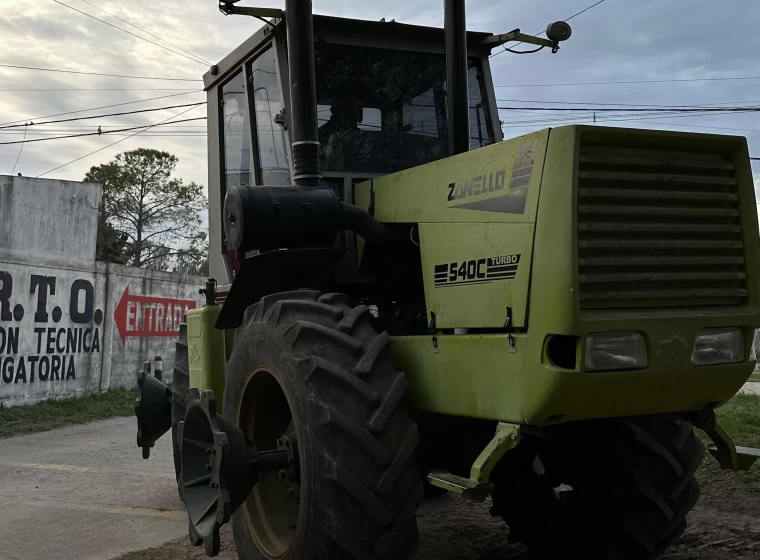 Tractor Zanello 540 C, año 1998