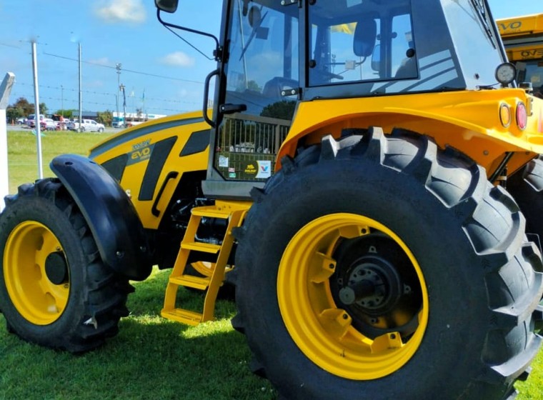 Tractor Pauny EVO 250 A, año 0