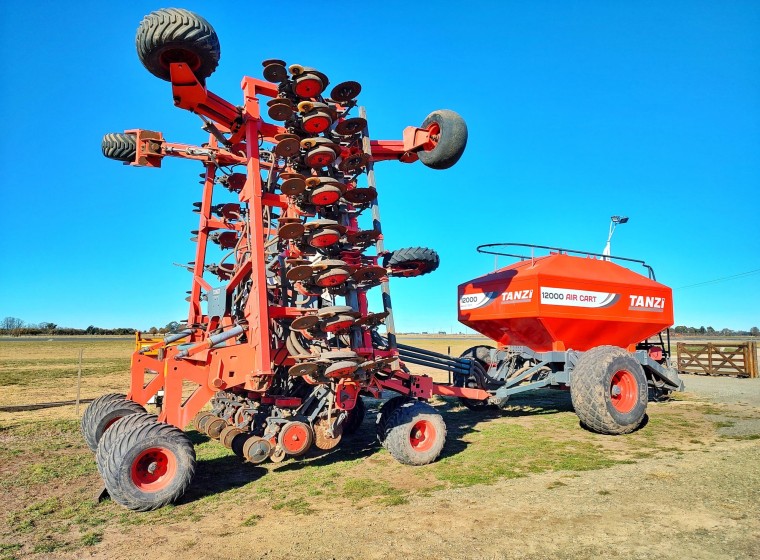 Sembradora Tanzi 12000 2252, año 1