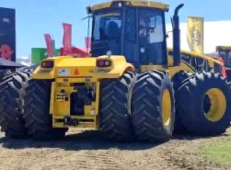 Tractor Pauny Bravo 7710 Serie A, año 0