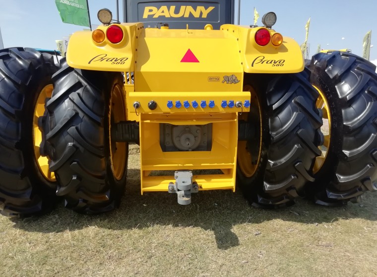 Tractor Pauny Bravo 580, año 0