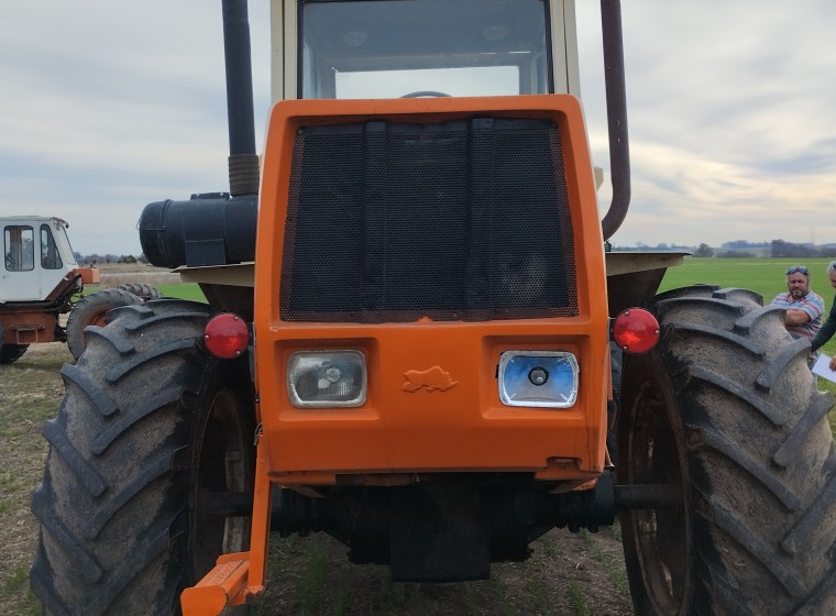 Tractor Zanello 450, año 1991