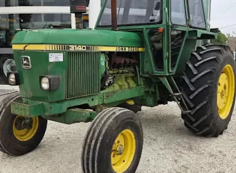 Tractor John Deere 3140, año 1987