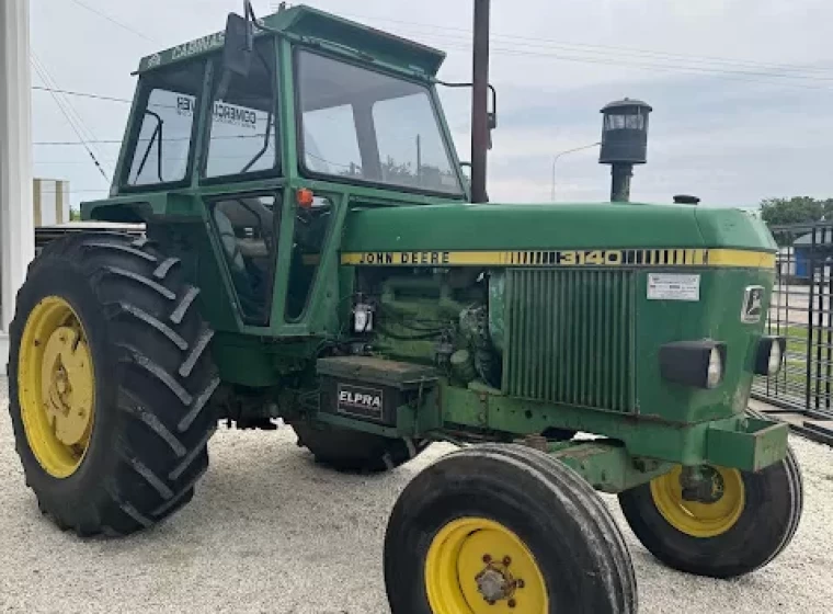 Tractor John Deere 3140, año 1987