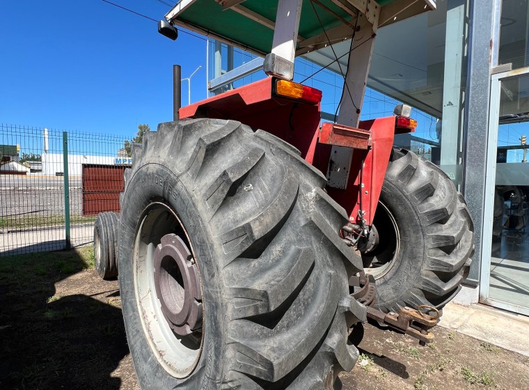 Tractor Massey Ferguson 1615 S, año 1997