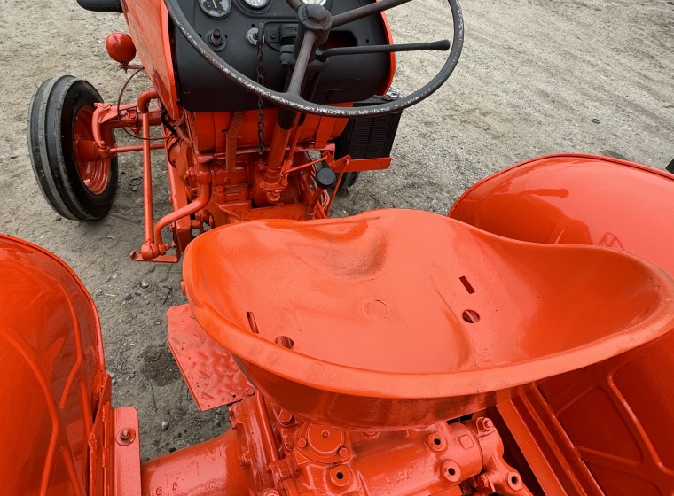 Tractor Fiat 450 Special, año 1