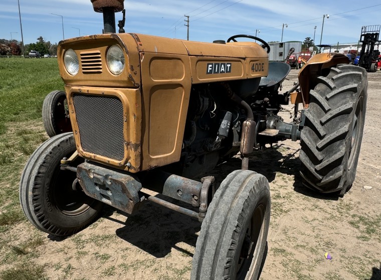 Tractor Fiat 400 E, año 1