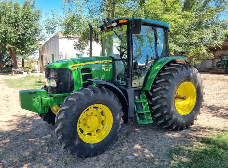 Tractor John Deere 6115, año 2025