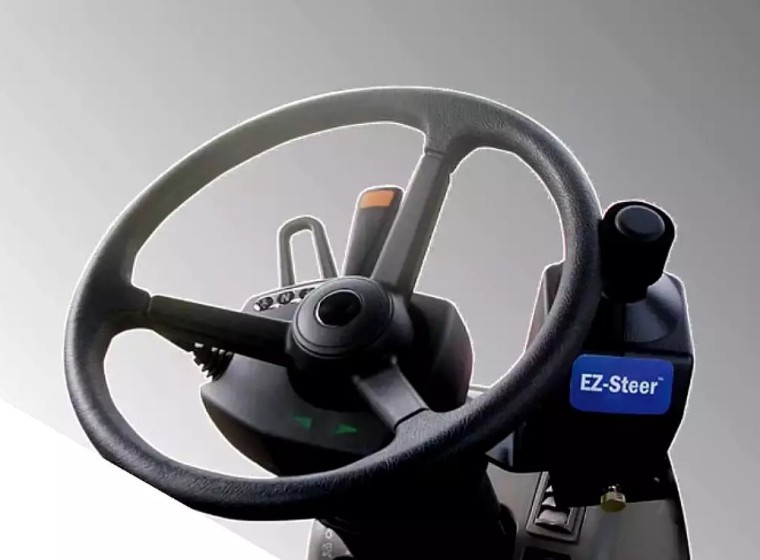 Piloto automático Trimble EZ Steer Trimble EZ Steer, año 0