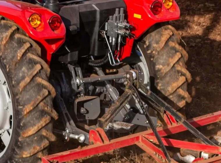 Tractor Massey Ferguson 4307, año 0