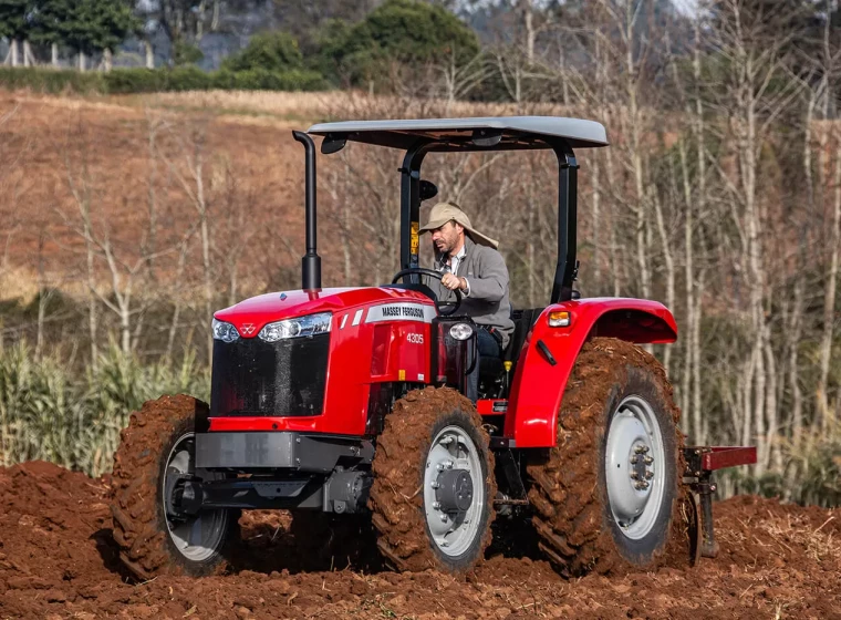 Tractor Massey Ferguson 4307, año 0