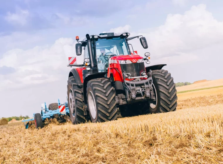 Tractor Massey Ferguson 8737 S-VT, año 0