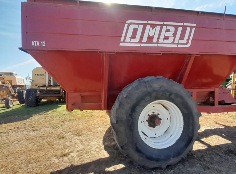 Tolva Ombu ATA 12, año 2000