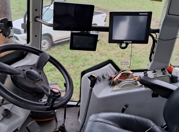 Tractor Pauny 580 Novo, año 2023