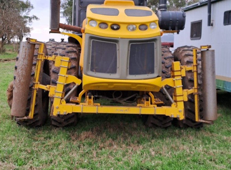 Tractor Pauny 580 Novo, año 2023