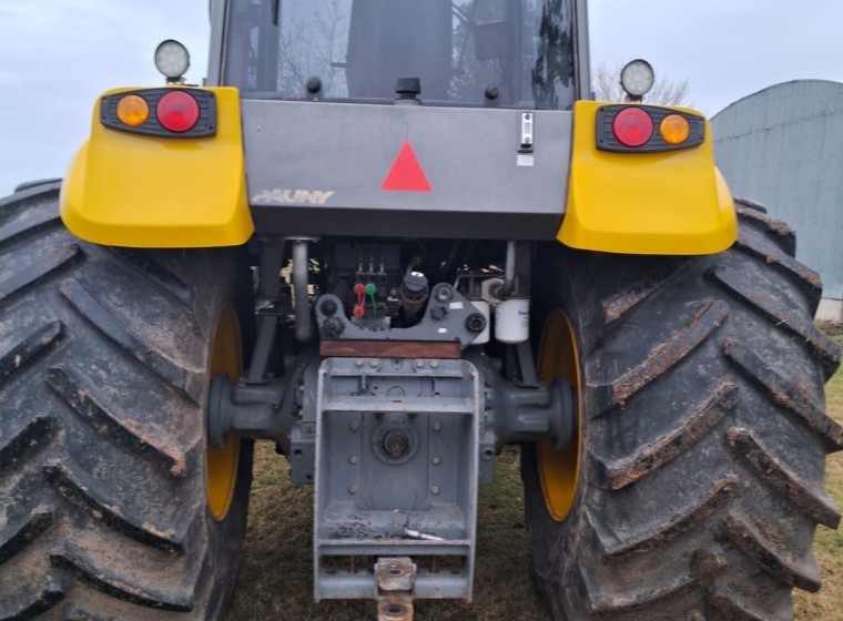 Tractor Pauny Audaz 2200, año 2019