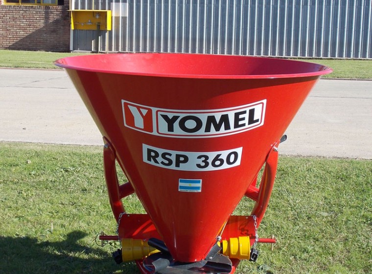 Fertilizadora Yomel RSP 360, año 0