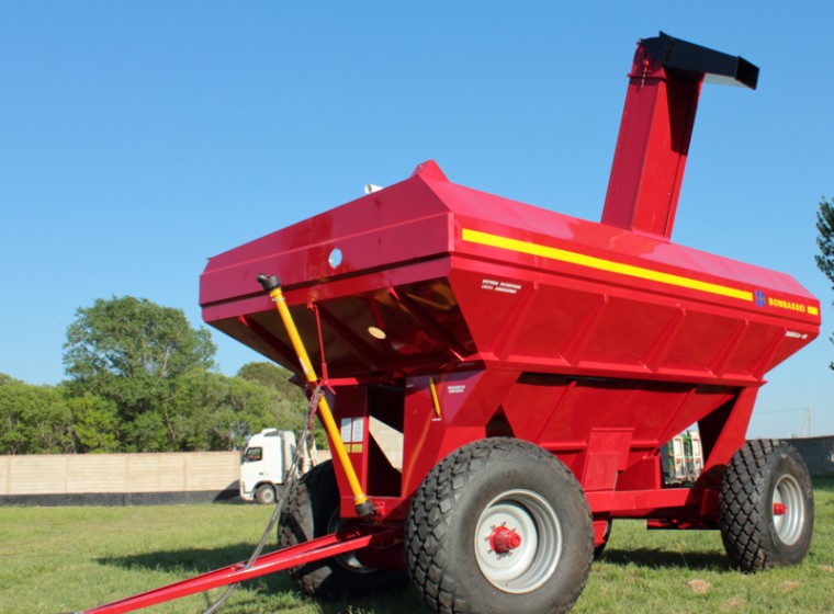 Tolva Bombassei 31000 lts, año 0