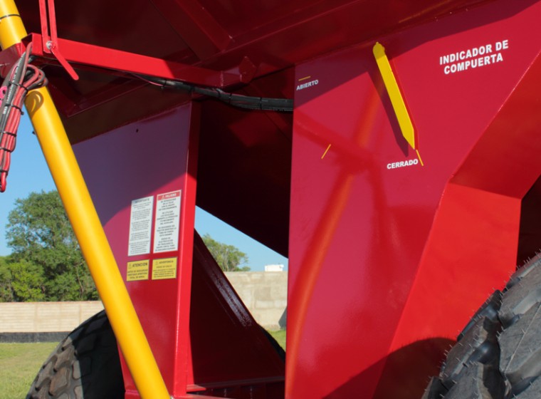 Tolva Bombassei 31000 lts, año 0