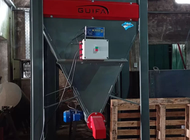Tolva Guifa 1300lts, año 2025