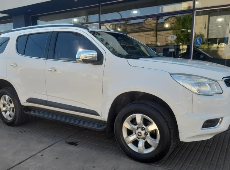 Vehículo Chevrolet Trailblazer LTZ 2.8 TDI, año 2013