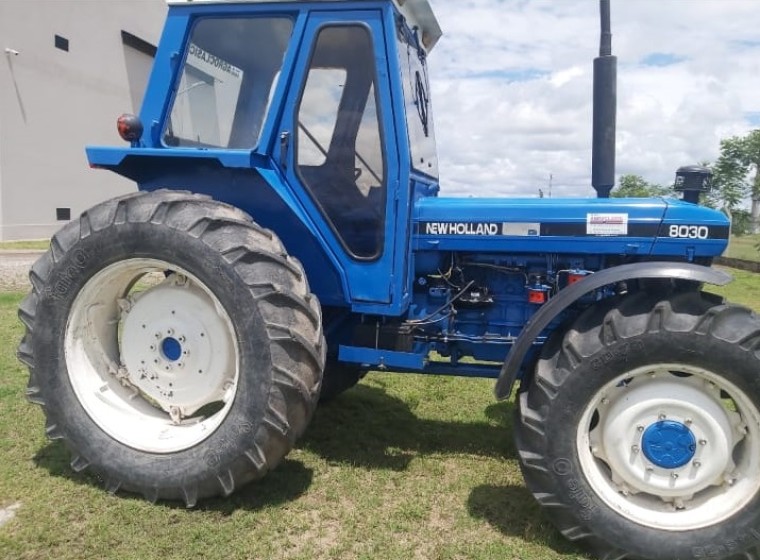 Tractor New Holland 8030, año 1996