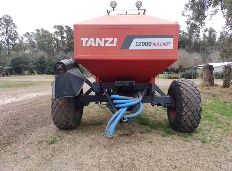Sembradora Tanzi 12000 Air Cart, año 2015