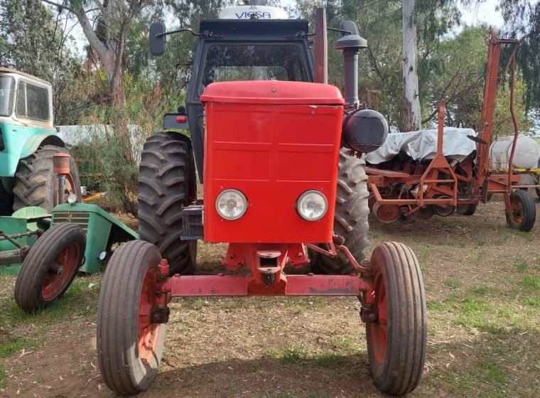 Tractor Fahr 2114, año 1986