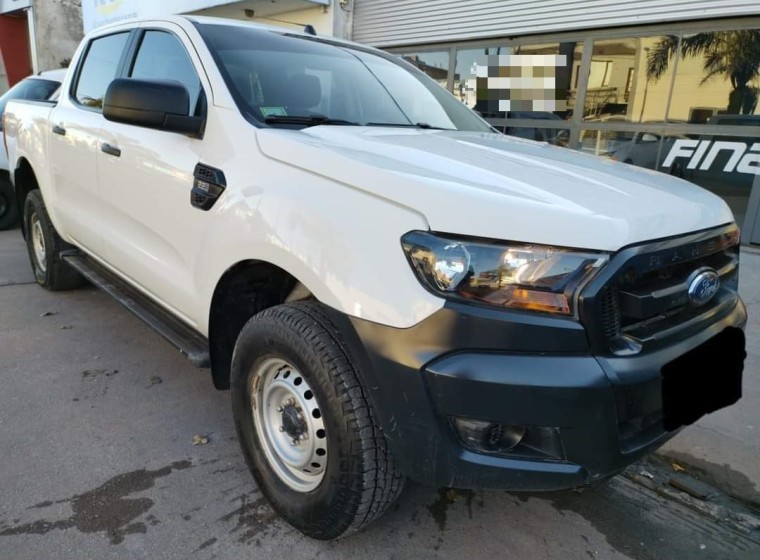 Pick-up Ford Ranger XL Safety, año 2018