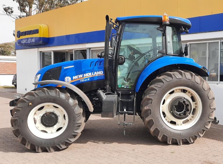 Tractor New Holland T5, año 0