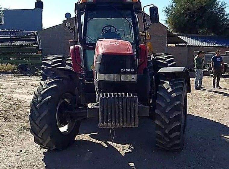 Tractor Case MXM 165, año 2010