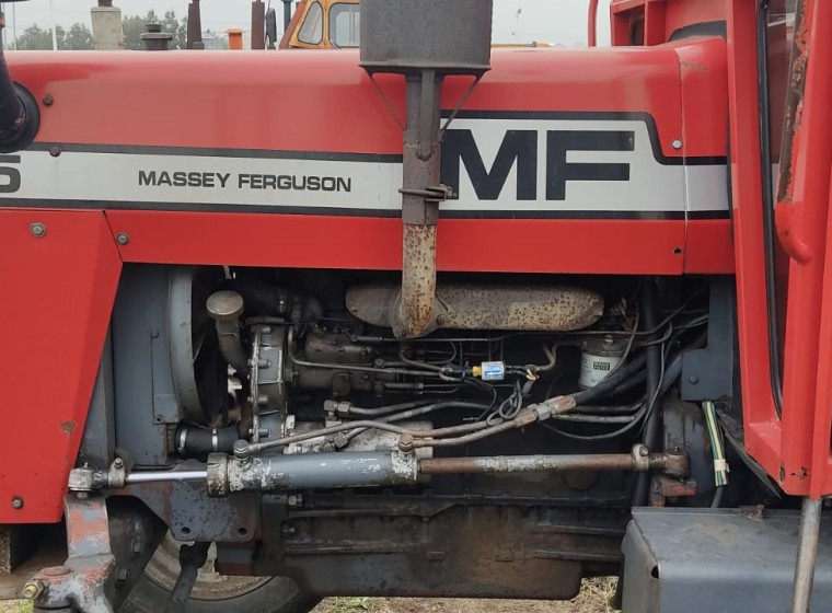 Tractor Massey Ferguson 1185, año 1