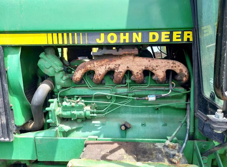 Tractor John Deere 3550, año 1990