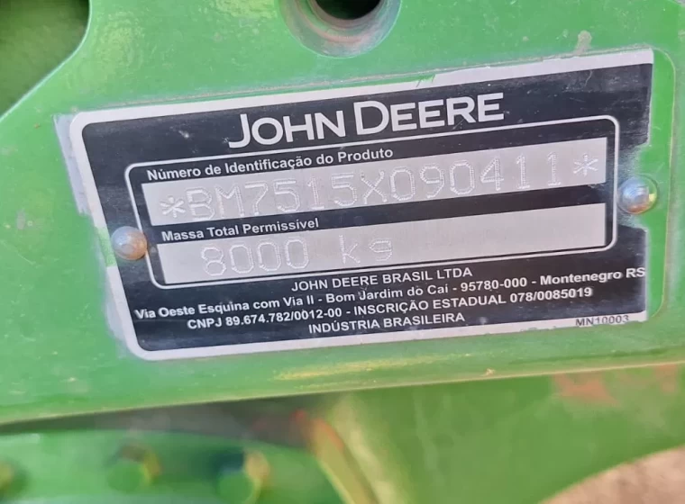 Tractor John Deere 7515, año 2010