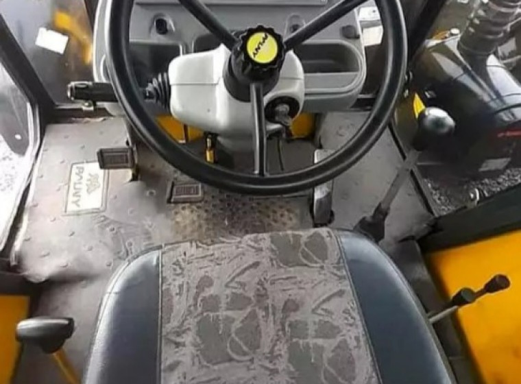 Tractor Pauny EVO 280 A, año 2017