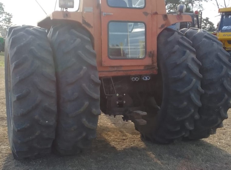 Tractor Massey Ferguson 1215, año 1982