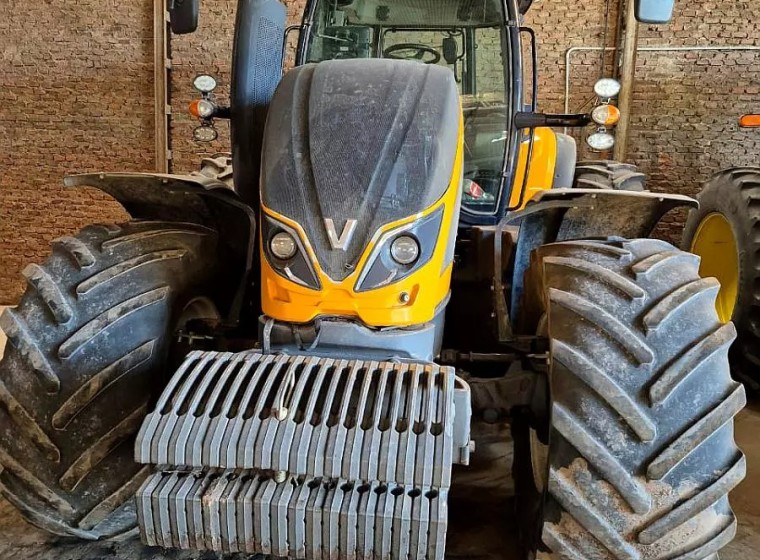 Tractor Valtra T250 CVT, año 2018