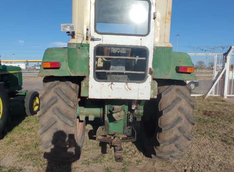 Tractor Deutz A85, año 1