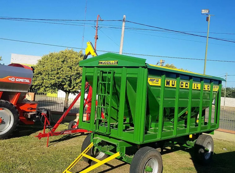 Tolva Muccillo AGP 10, año 0