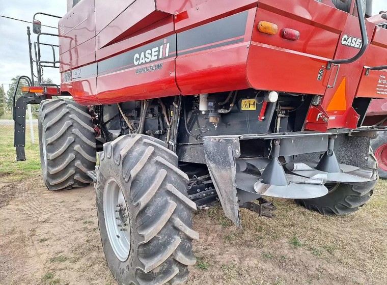 Cosechadora Case Axial Flow 2688, año 2013