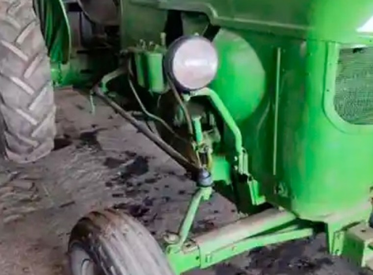 Tractor Deutz 30, año 1