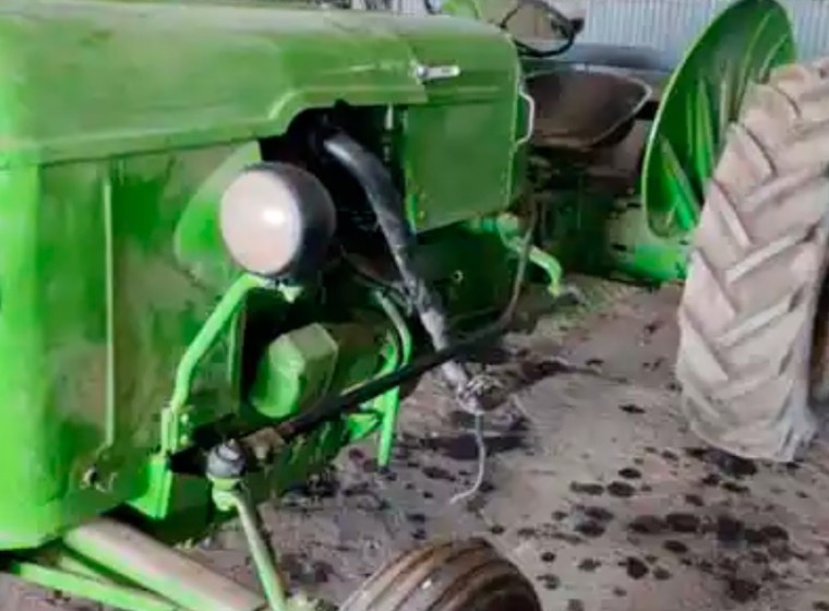 Tractor Deutz 30, año 1