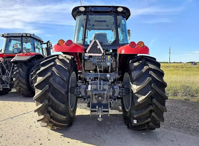 Tractor Massey Ferguson 7370, año 0