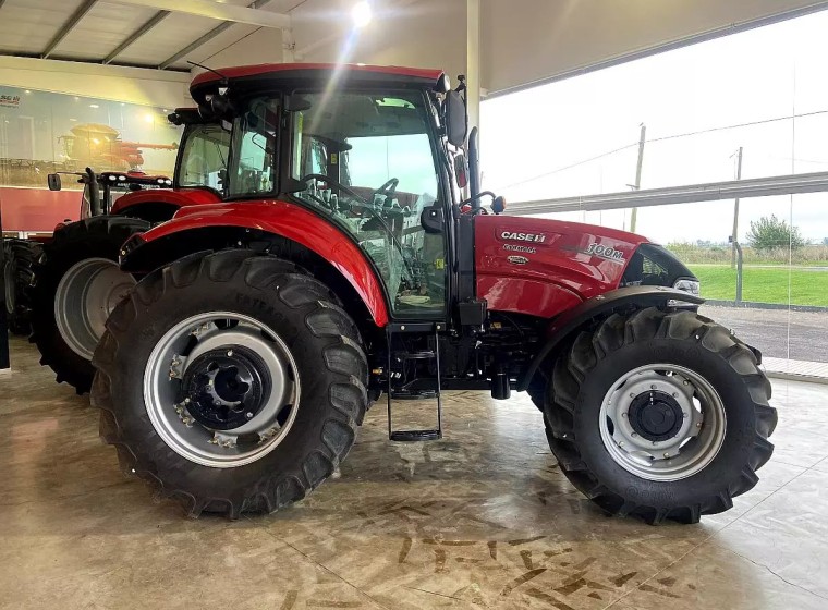 Tractor Case Farmall 100 M, año 0